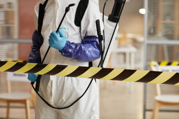 Professional Biohazard technician working in Toppenish, WA